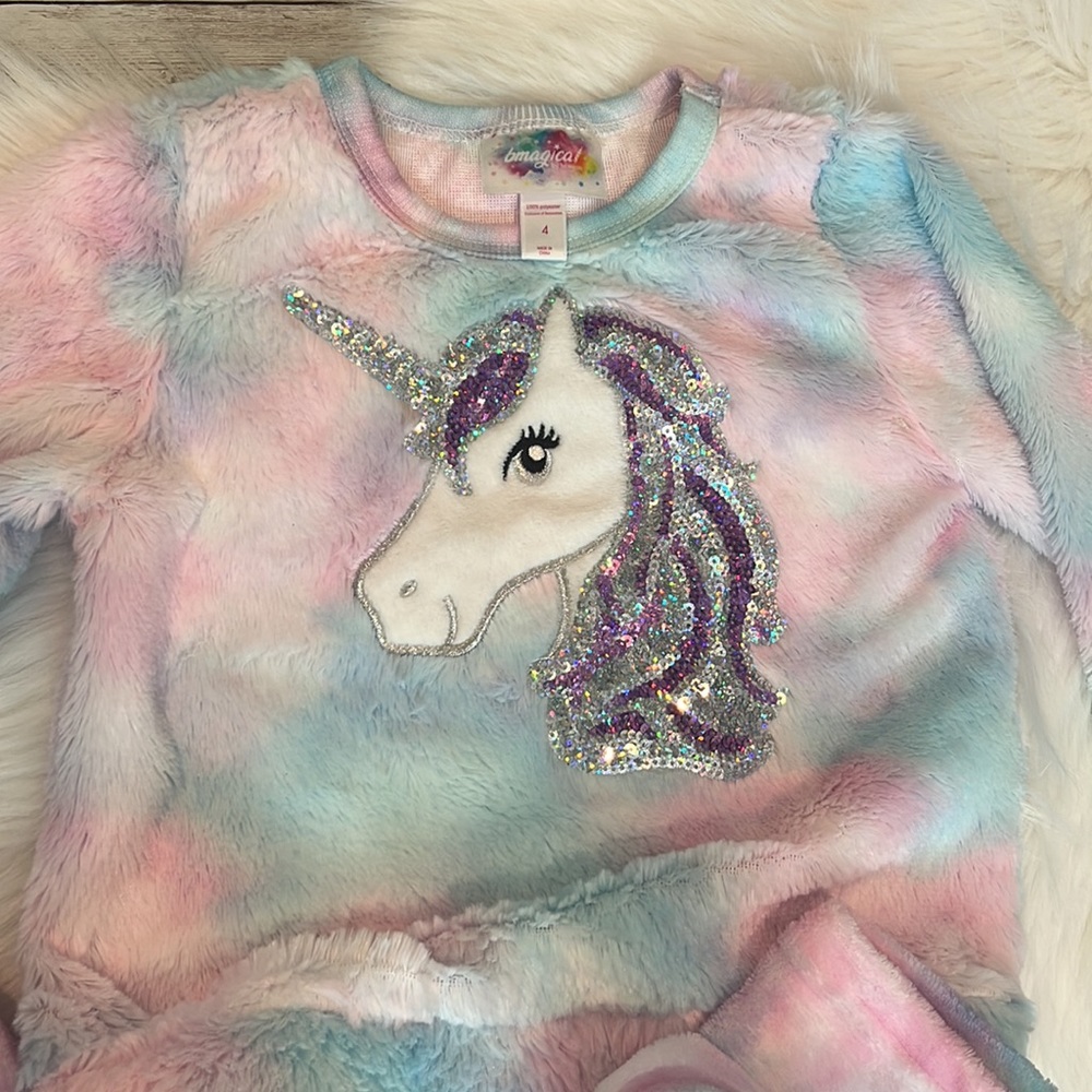 Sequin unicorn sweatshirt and pants pastel unicorn pink blue white girls outfit